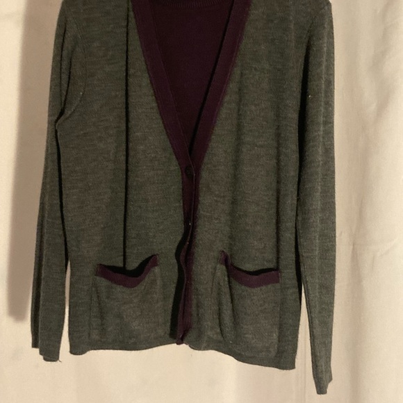 Kathi lee medium sweater gray sweater over built in top - Picture 3 of 11